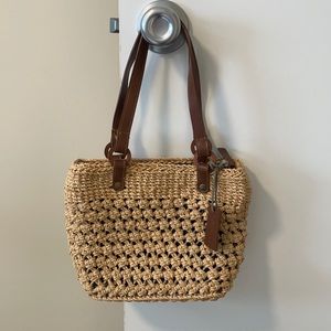 Express woven mini purse bag, EUC
dimensions: 7in tall, 9in wide